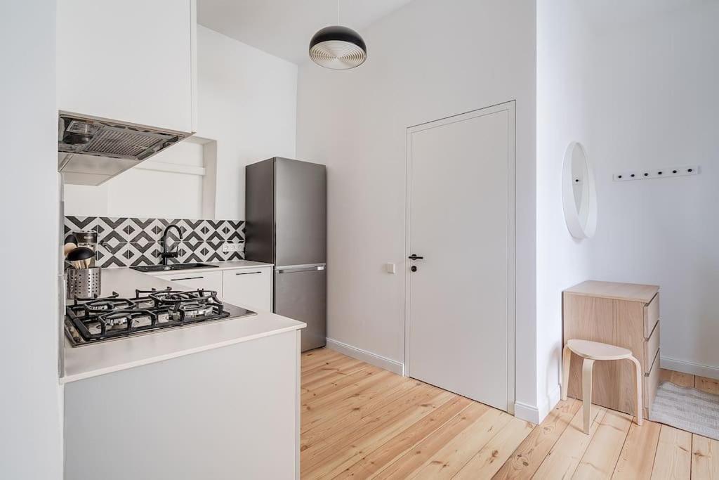 Spacious 2-Bedroom Flat In Old Town By Urban Rent Vilnius Luaran gambar